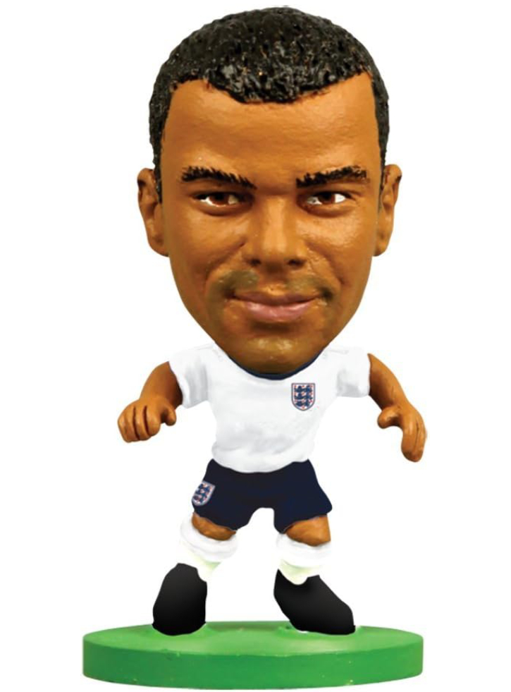SoccerStarz - England Ashley Cole /Figures