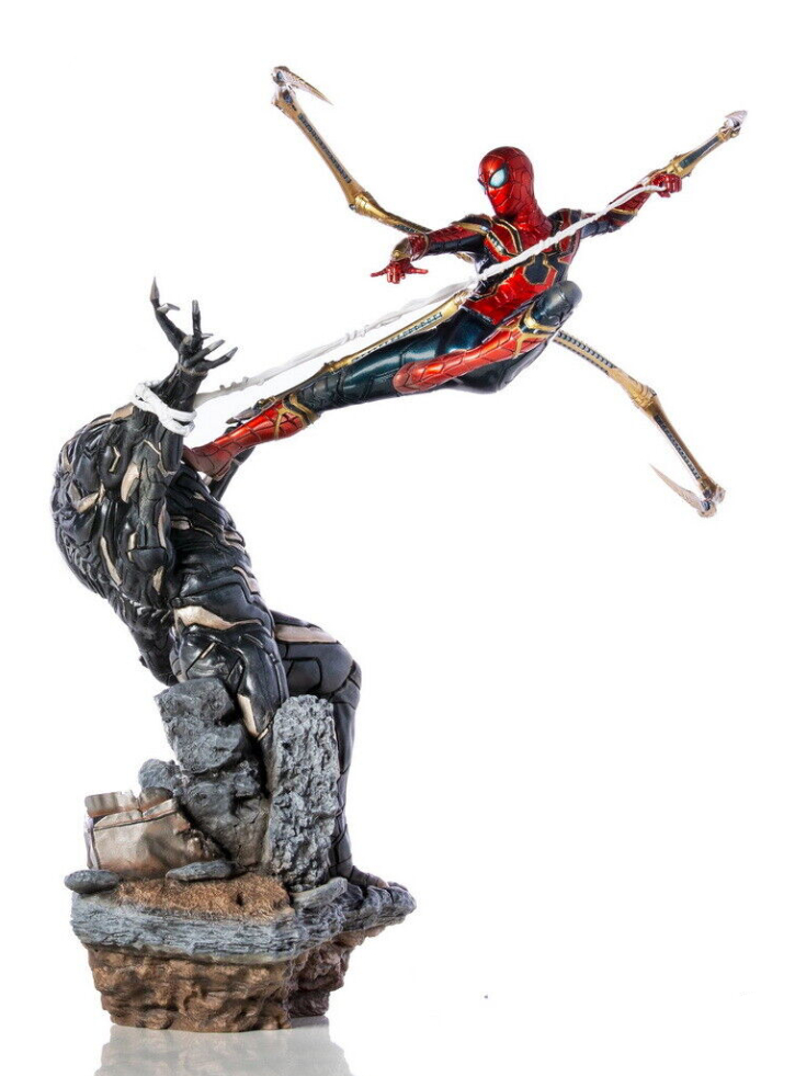 Figurina Iron Studios Avengers Endgame Iron Spider vs Outrider Scale 1/10