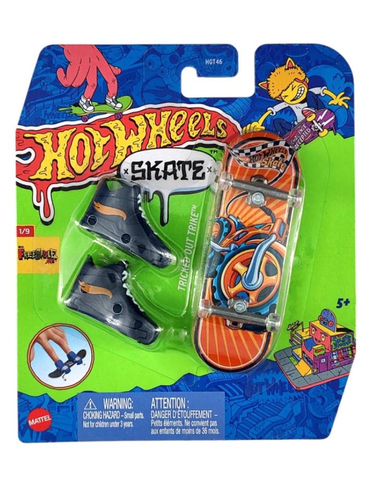 Hot Wheels Skate Fingerboard and Shoes Challenge Accepted Freestyle Tricked Out Trike (HVJ87)