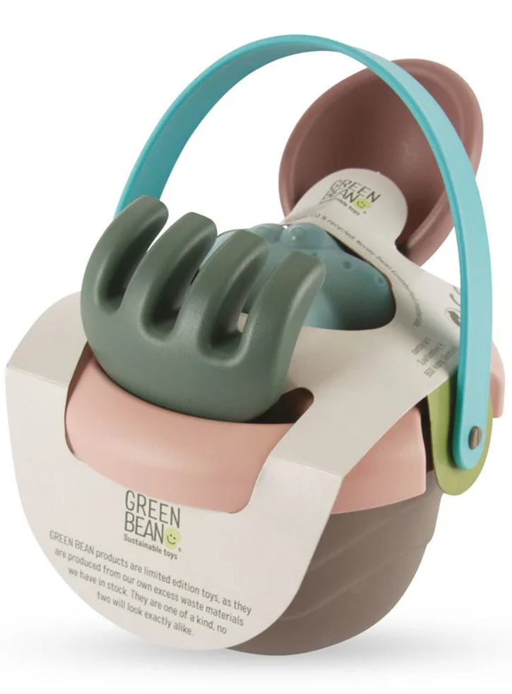 Dantoy Green Bean Bucket set (2625)