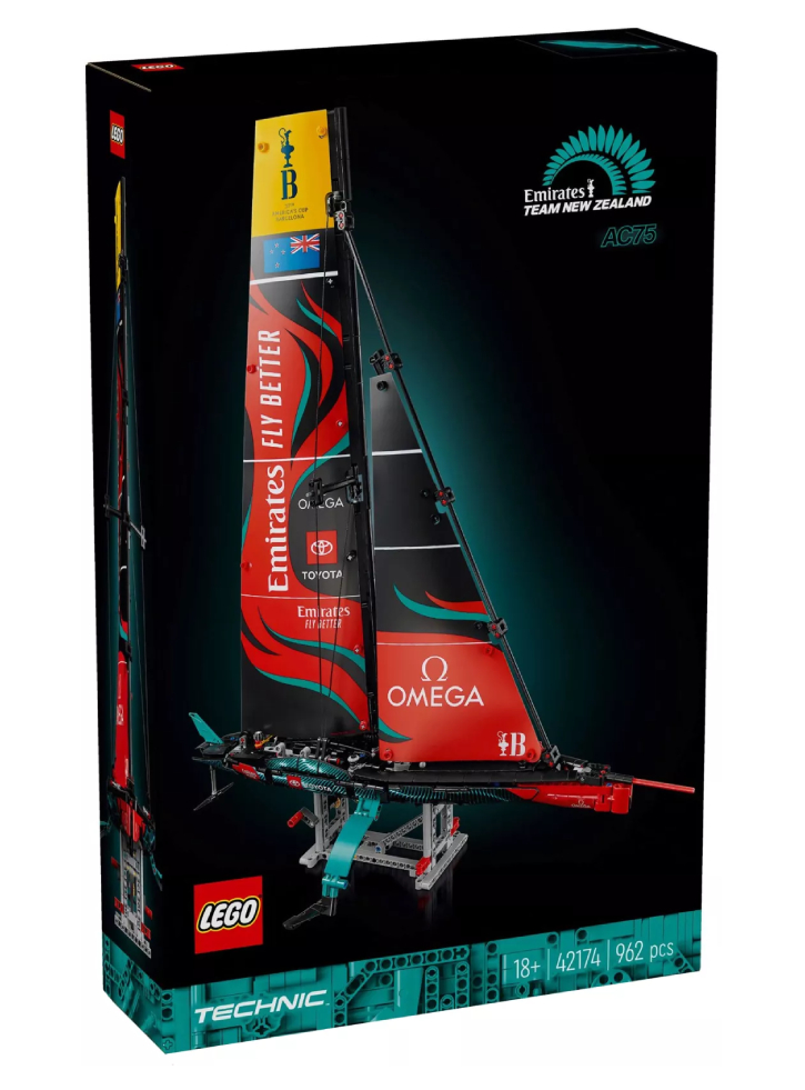 LEGO Technictm Emirates Team New Zealand AC75 Yacht (42174)