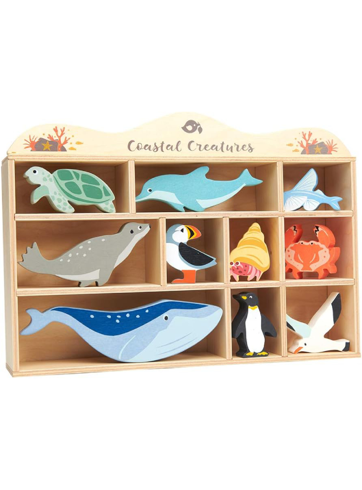 Tender Leaf Display Shelf with 10 Wooden Animals Ocean (TL8479)