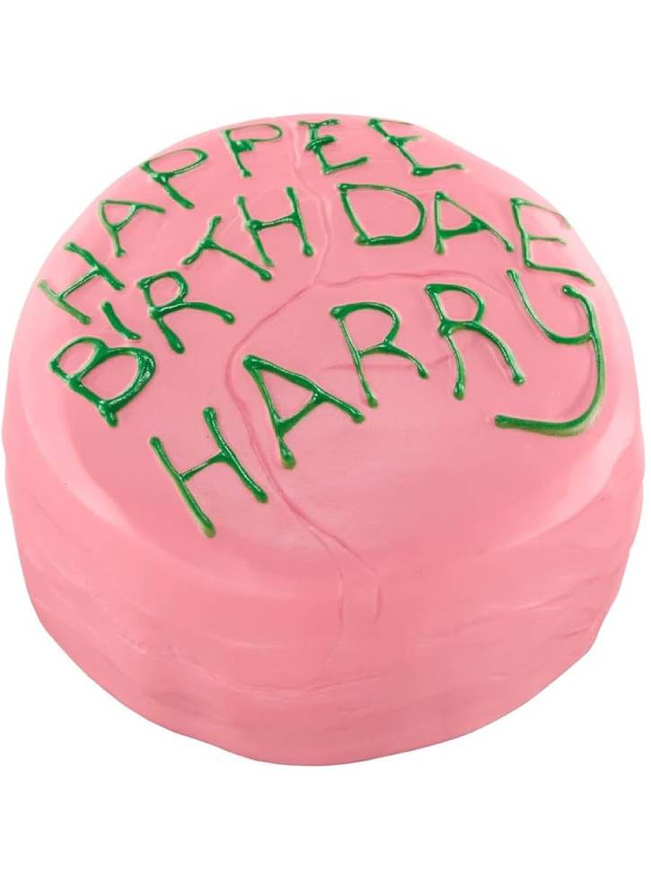 Harry's birthday cake Toyllectible Pufflumstm Harry Potter
